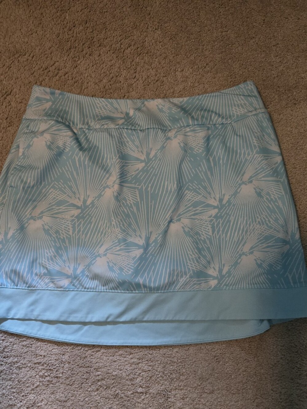 Addias Women's Light Blue Floral Pattern Skort